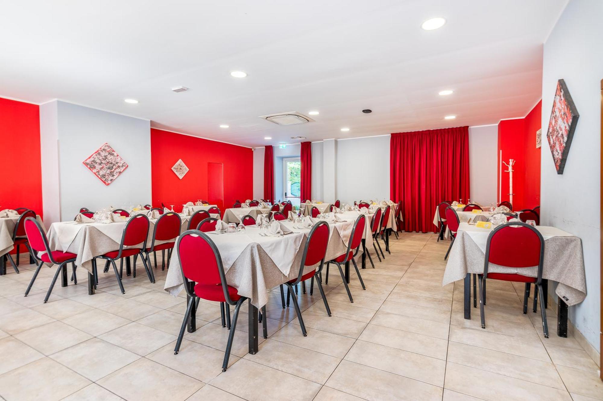 Hotel Ristorante La Mimosa Lamezia Terme Extérieur photo